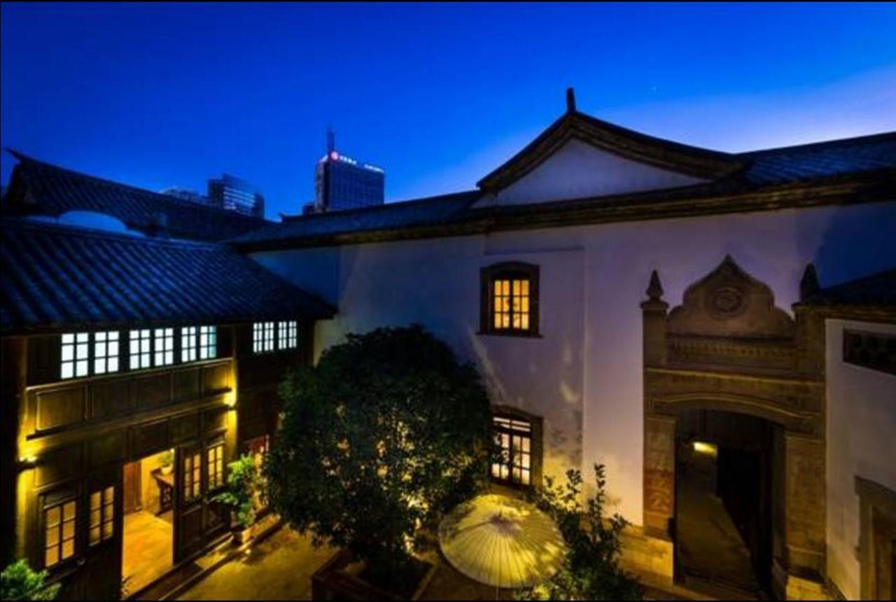 Silver Chest Boutique Hotel Kunming Exterior foto